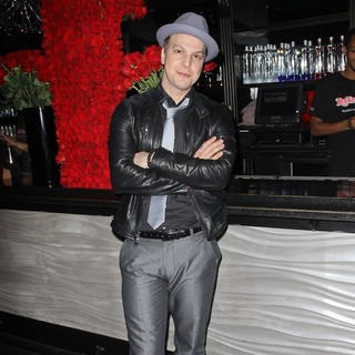 Gavin DeGraw in Rolling Stone's AMA After Party Sponsored by Lady Foot Locker VIP Program and Ciroc Vodka - gavin-degraw-rolling-stone-s-ama-after-party-01