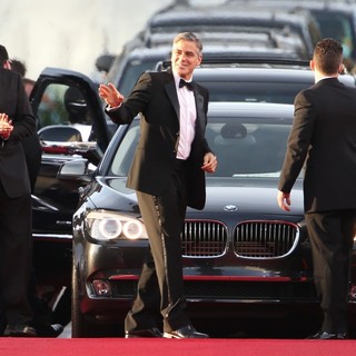 George Clooney in 70th Annual Golden Globe Awards - Arrivals - george-clooney-70th-annual-golden-globe-awards-04