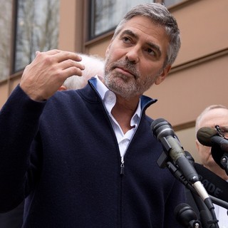 George Clooney in George Clooney and His Father Nick Clooney Speak to The Press