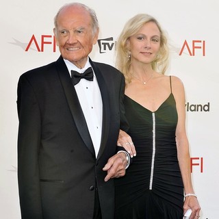 George McGovern in The 40th AFI Life Achievement Award Honoring Shirley MacLaine