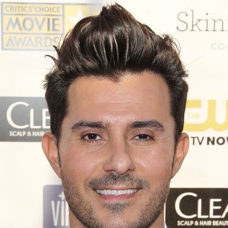 George Papanikolas in 18th Annual Critics' Choice Movie Awards