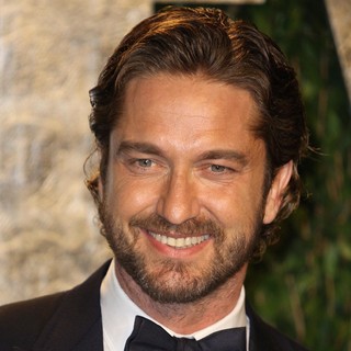 Gerard Butler in 2012 Vanity Fair Oscar Party - Arrivals
