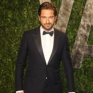 Gerard Butler in 2012 Vanity Fair Oscar Party - Arrivals