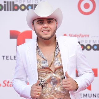 2013 Billboard Latin Music Awards - Arrivals