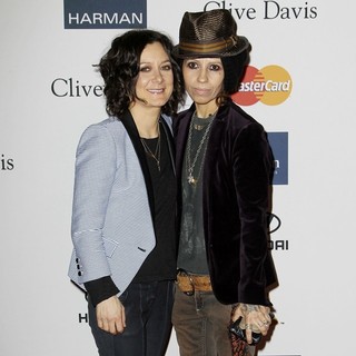 Sara Gilbert, Linda Perry in Clive Davis and The Recording Academy's 2013 Pre-Grammy Gala and Salute to Industry Icons