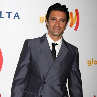 Gilles Marini in The 23rd Annual GLAAD Media Awards - gilles-marini-23rd-annual-glaad-media-awards-01