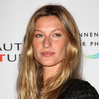Gisele Bundchen in Beauty Culture Photographic Exploration