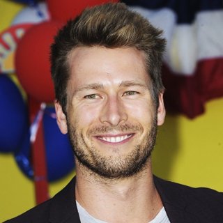 Glen Powell-Film Premiere of Sausage Party