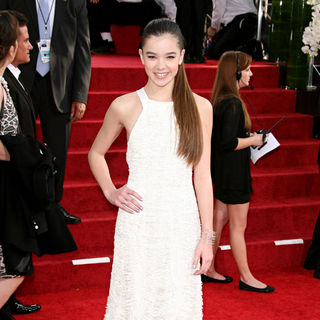 Hailee Steinfeld in 68th Annual Golden Globe Awards - Arrivals