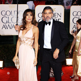 George Clooney, Elisabetta Canalis in 67th Golden Globe Awards - Arrivals