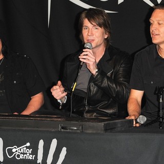 The Induction of The Goo Goo Dolls into Guitar Center's RockWalk