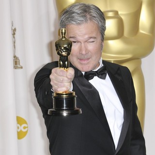 Gore Verbinski in 84th Annual Academy Awards - Press Room