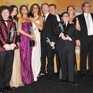 Nolan Gould, Ariel Winter, Sarah Hyland, Sofia Vergara, Jesse Tyler Ferguson, Eric Stonestreet, Rico Rodriguez, Julie Bowen, Ed O'Neill in 19th Annual Screen Actors Guild Awards - Press Room
