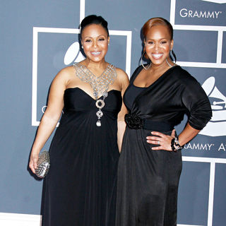 Mary Mary in 52nd Annual Grammy Awards