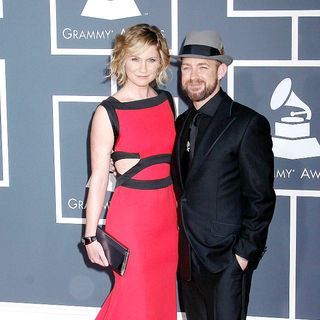 Sugarland in 52nd Annual Grammy Awards