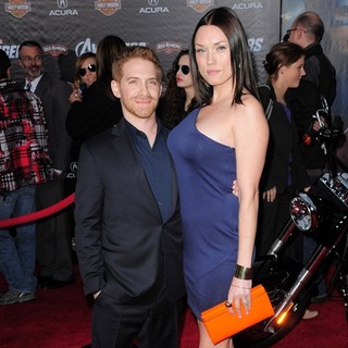 Seth Green in World Premiere of The Avengers - Arrivals - green-grant-premiere-the-avengers-01