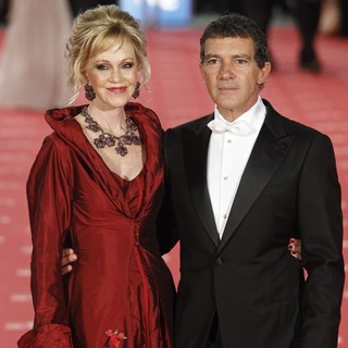 Melanie Griffith, Antonio Banderas in Goya Cinema Awards 2012 Ceremony - Arrivals