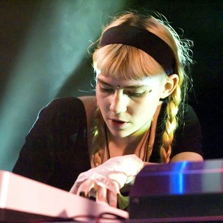 Grimes Performing
