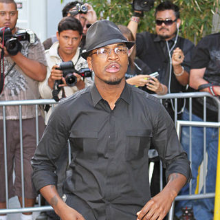 Ne-Yo in Celebrities Raise Money for 'Larry King Live: Disaster in the Gulf' Telethon