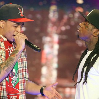 Cory Gunz in BET's 106 and Park New Year's Eve Show - gunz-wayne-bet-s-106-and-park-new-year-s-eve-show-03
