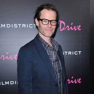 Guy Pearce in Comic Con 2011 - Day 1 - Evening Party - Arrivals