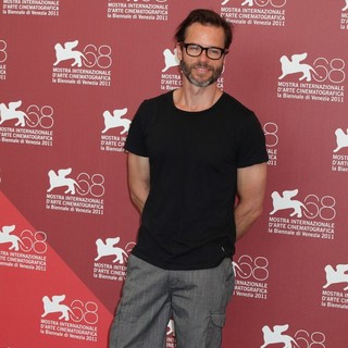 Guy Pearce in The 68th Venice Film Festival - Day 3 - Mildred Pierce Photocall