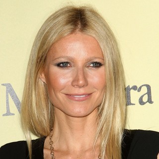 Gwyneth Paltrow in 5th Annual Women in Film Pre-Oscar Cocktail Party