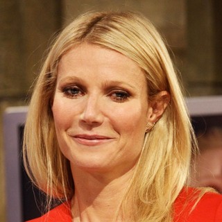 Gwyneth Paltrow Appears on El Hormiguero TV Show - gwyneth-paltrow-appears-on-el-hormiguero-tv-show-02