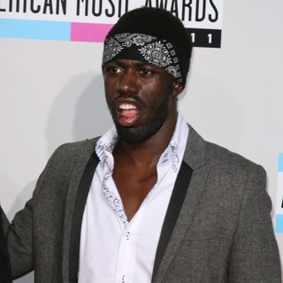 Disashi Lumumba-Kasongo, Gym Class Heroes in 2011 American Music Awards - Arrivals