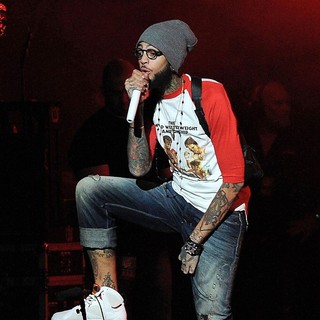Travis McCoy, Gym Class Heroes in The Y100 Jingle Ball 2011