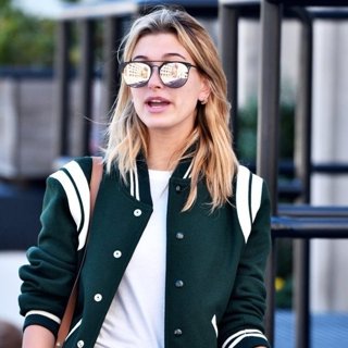 Hailey Baldwin-Hailey Baldwin Out in TriBeCa