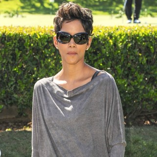 Halle Berry in 4th Annual Celebrity Golf Classic
