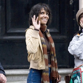 Halle Berry in On The Film set of Cloud Atlas Shooting on Location in Glasgow