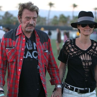Johnny Hallyday, Laetitia Boudou in Celebrities at The 2012 Coachella Valley Music and Arts Festival - Day 2