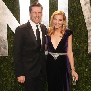 Jon Hamm, Jennifer Westfeldt in 2012 Vanity Fair Oscar Party - Arrivals