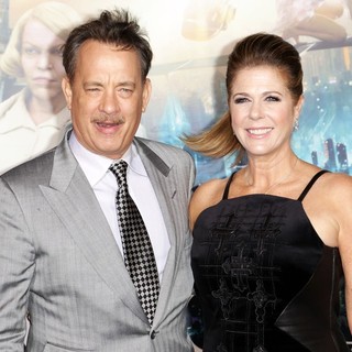 Tom Hanks, Rita Wilson in The Cloud Atlas Los Angeles Premiere