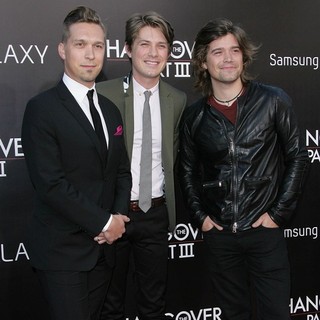 Issac Hanson, Taylor Hanson, Zac Hanson, Hanson in Los Angeles Premiere of The Hangover Part III