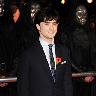Daniel Radcliffe in World Premiere of 'Harry Potter and the Deathly Hallows: Part I' - Arrivals