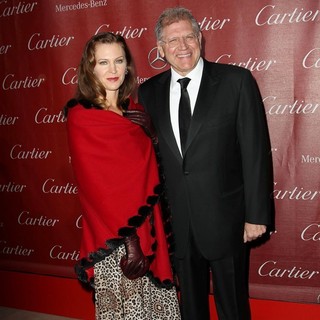 Leslie Harter, Robert Zemeckis in 24th Annual Palm Springs International Film Festival Awards Gala - Red Carpet