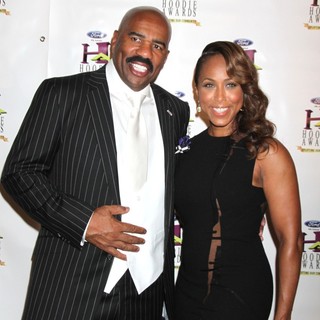 Steve Harvey, Marjorie Bridges in 9th Annual Ford Hoodie Awards