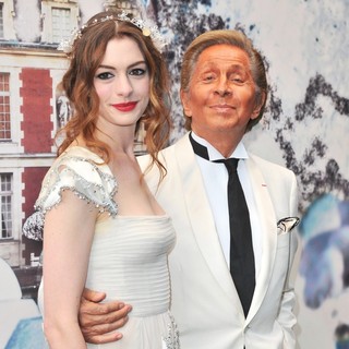 Anne Hathaway, Valentino Garavani in The White Fairy Tale Love Ball - Arrivals