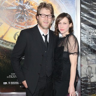 Renn Hawkey, Vera Farmiga in Hugo Premiere