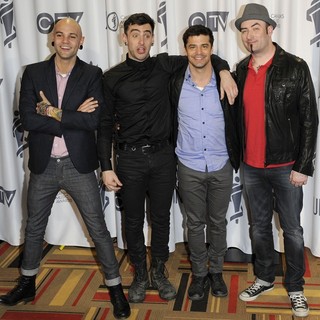 Hedley in 2012 JUNO Awards - Press Room - hedley-2012-juno-awards-press-room-03