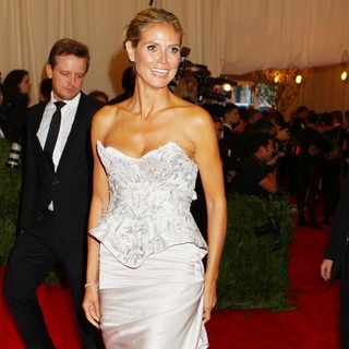 Heidi Klum in PUNK: Chaos to Couture Costume Institute Gala - heidi-klum-chaos-to-couture-costume-institute-gala-03