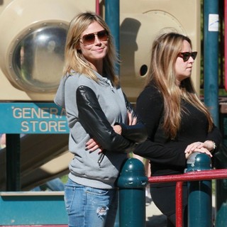 Heidi Klum in Heidi Klum on A Family Day Out