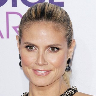 Heidi Klum in People's Choice Awards 2013 - Red Carpet Arrivals
