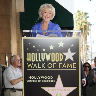 Helen Mirren Honored with A Star on The Hollywood Walk of Fame - helen-mirren-honored-hollywood-walk-of-fame-19