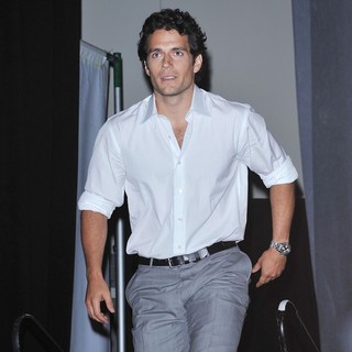 Henry Cavill in Comic Con 2011 - Celebrities at The Convention Centre - The Immortals Panel