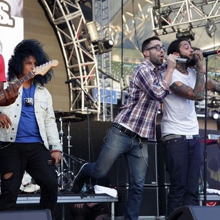 Gym Class Heroes, Adam Levine in 102.7 KIIS FM's Wango Tango 2012 - Show