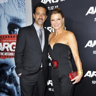 Grant Heslov, Lisa Heslov in Argo - Los Angeles Premiere